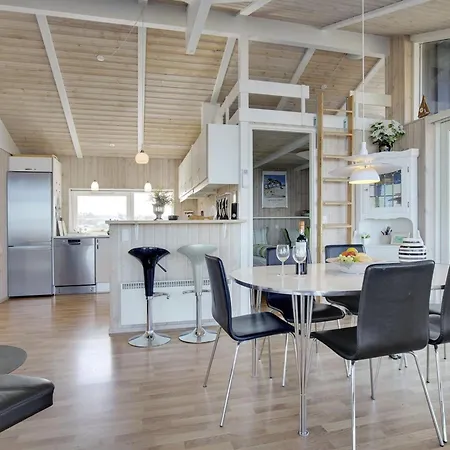 Feriehus Konsta - 200m From The Sea By Interhome *